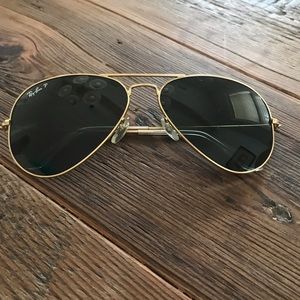Ray-Ban Aviators. Polarized.